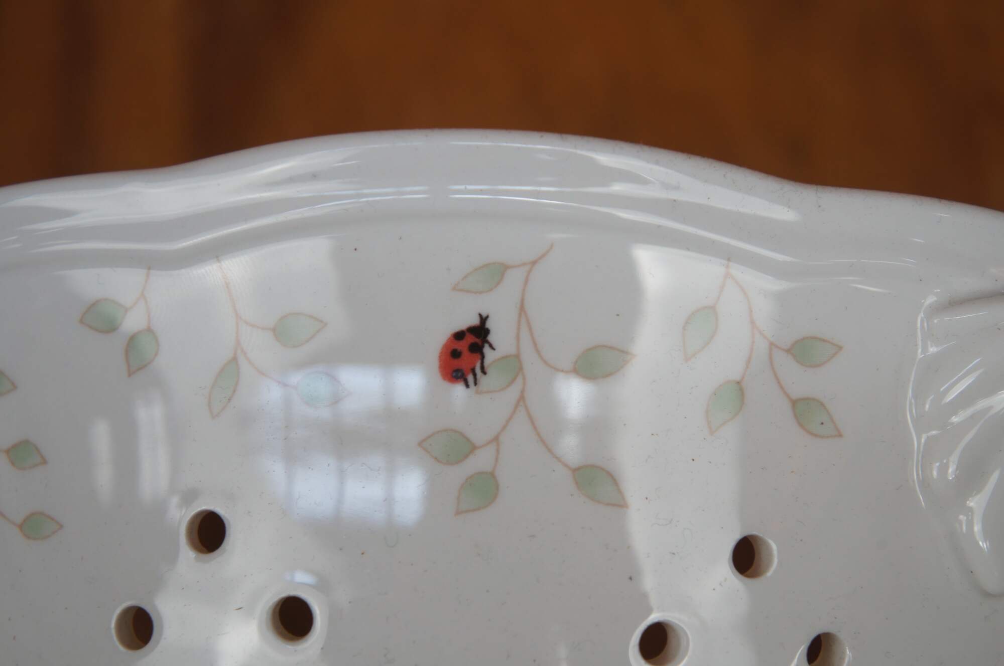 Lenox Butterfly Meadow Berry Bowl Colander - 10 offers inch - RARE!